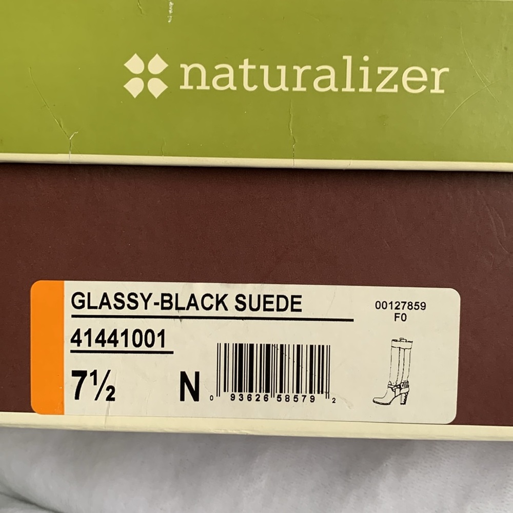 Naturalizer - Picture 10 of 10